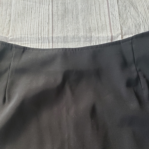 2 skirts bundle. 1 Black and 1 Tan pencil skirt with side split back zip. - Picture 9 of 10